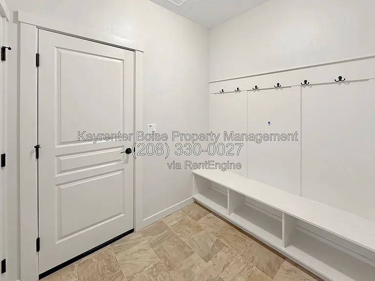 1376 W Pebblestone Dr — Photo 11