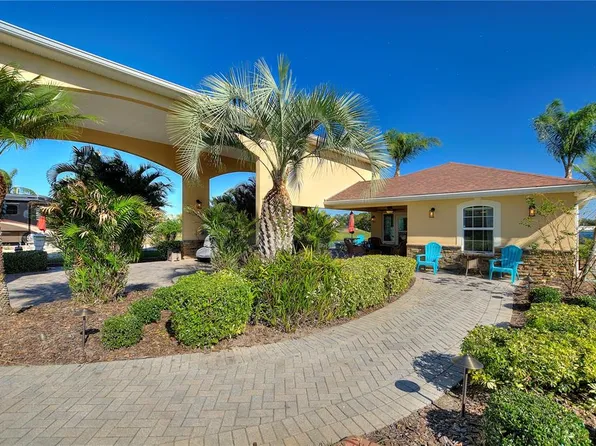 535 Narrow Pond Rd, Polk City, FL 33868