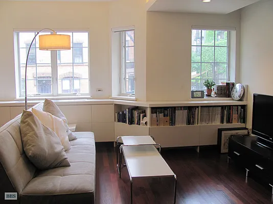 Rented by Brown Harris Stevens | media 17