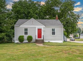 3033 Doddridge Ave, Maryland Heights, MO