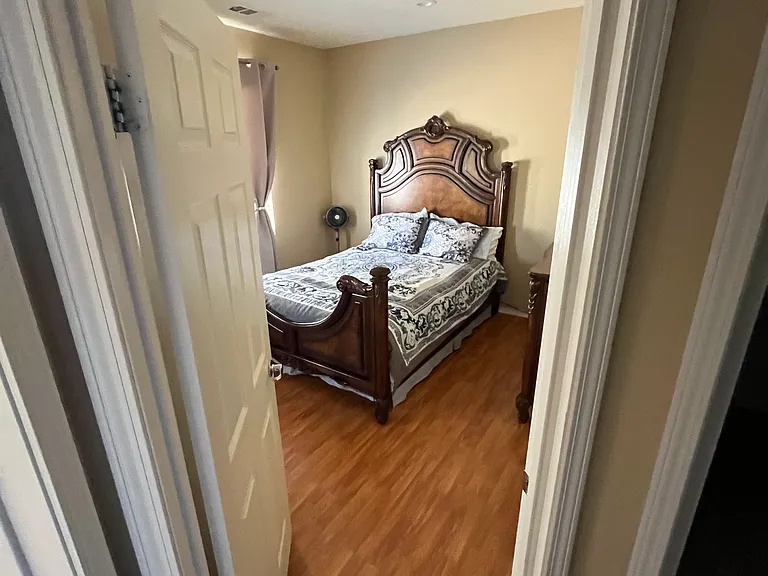 Furnished room for rent