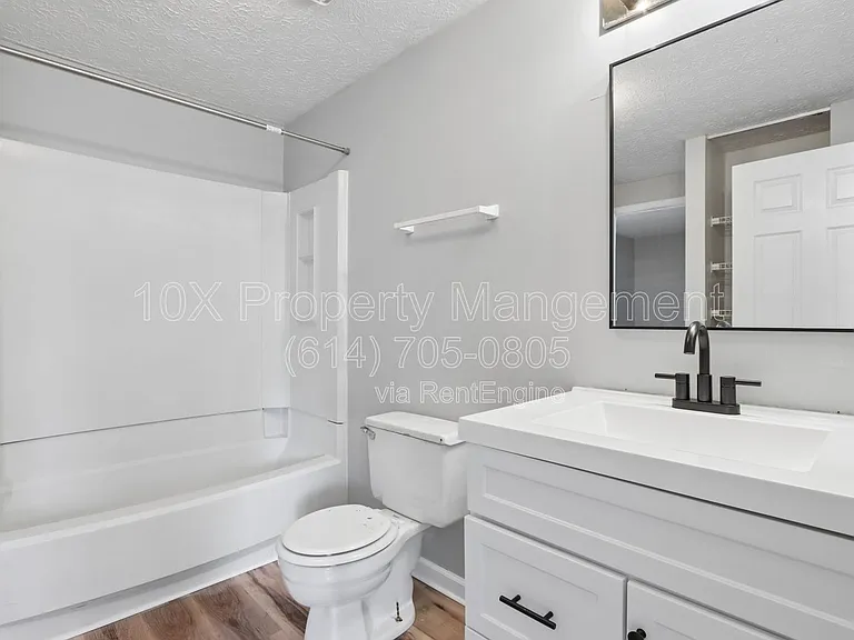 3850 Julia Ct — Photo 11