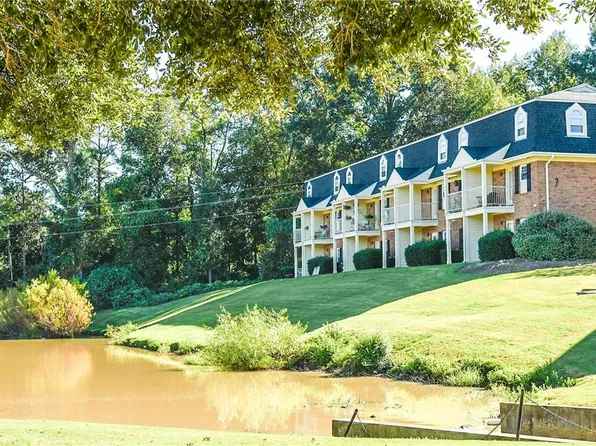 1761 Wire Rd #604, Auburn, AL 36832