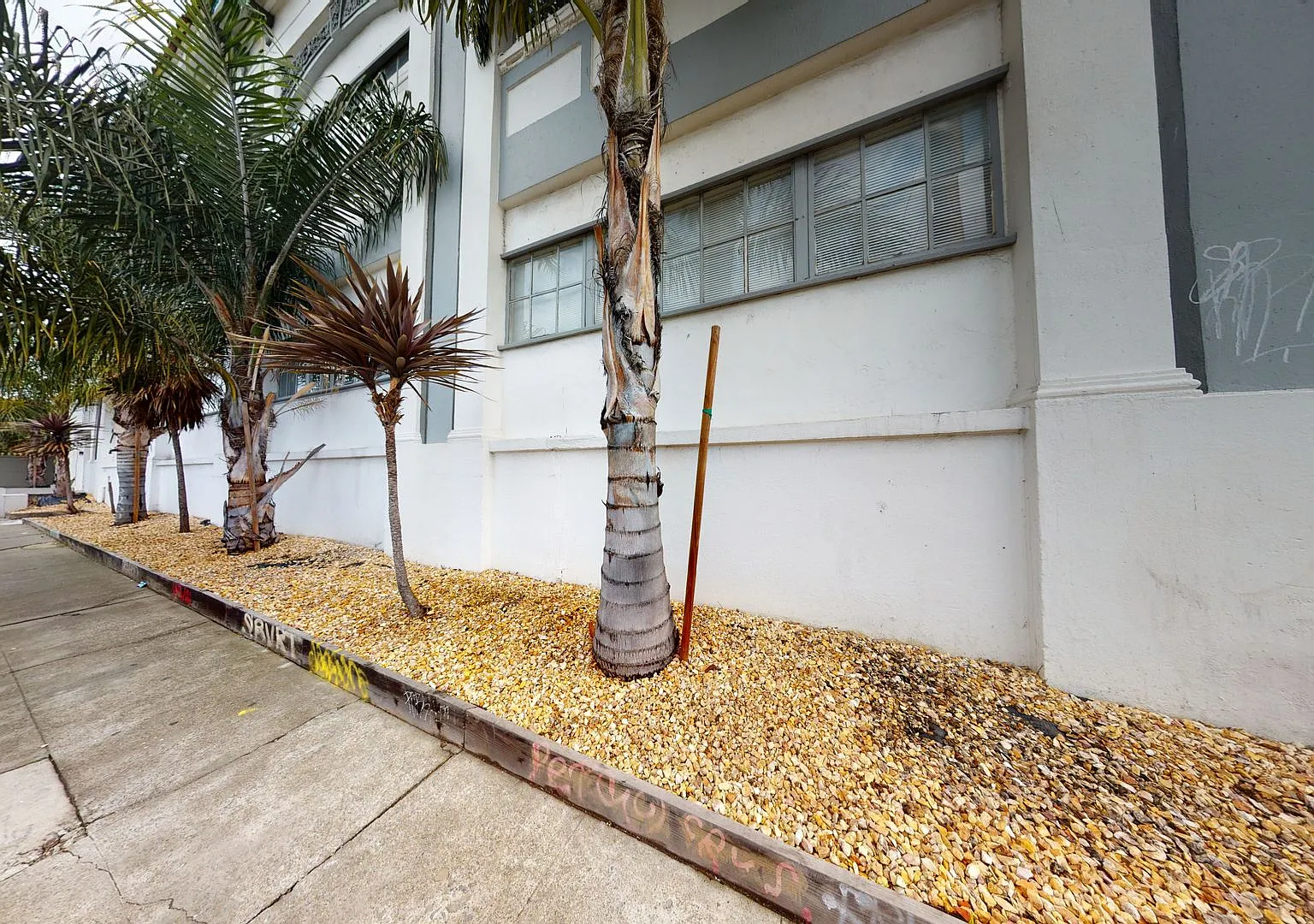 1130 30th Street (aka 3010 Adeline Street) — Photo 3