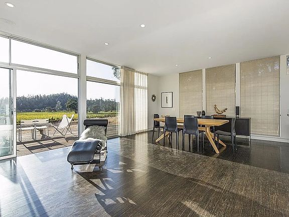 3rd image of 1575 Aetna Springs Rd