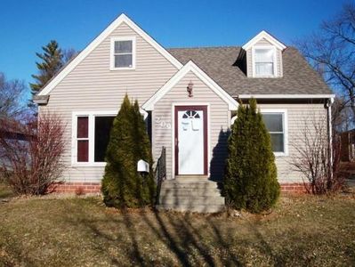 209 5th Ave NE, Hutchinson, MN, 55350