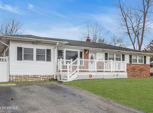 107 Rivercrest Dr, Toms River, NJ
