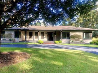 3015 Thomasville Rd, Tallahassee, FL 32308