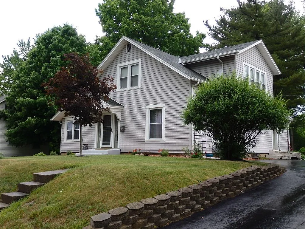 309 Washington Ave photo 1