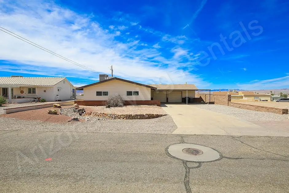 3 bed, 1574 sqft, $1,600 — Photo 3