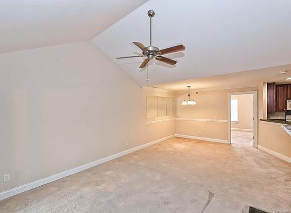4th image of 6830 Park Place Dr