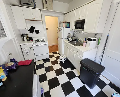 15 Melvin Ave Photo 1