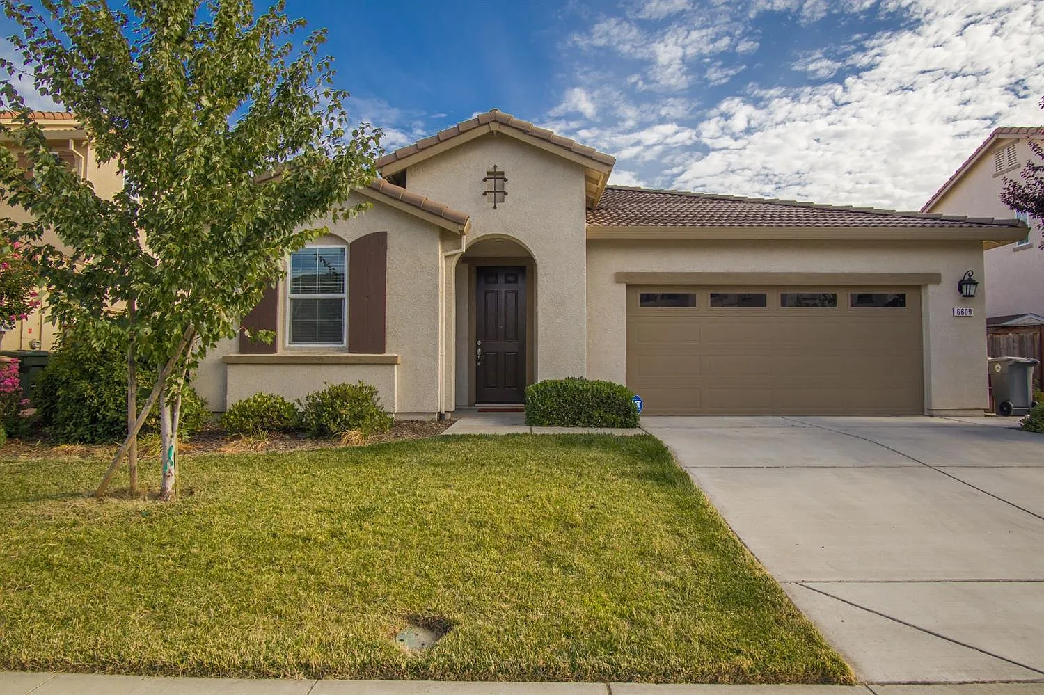 6609 Cordially Way photo 1