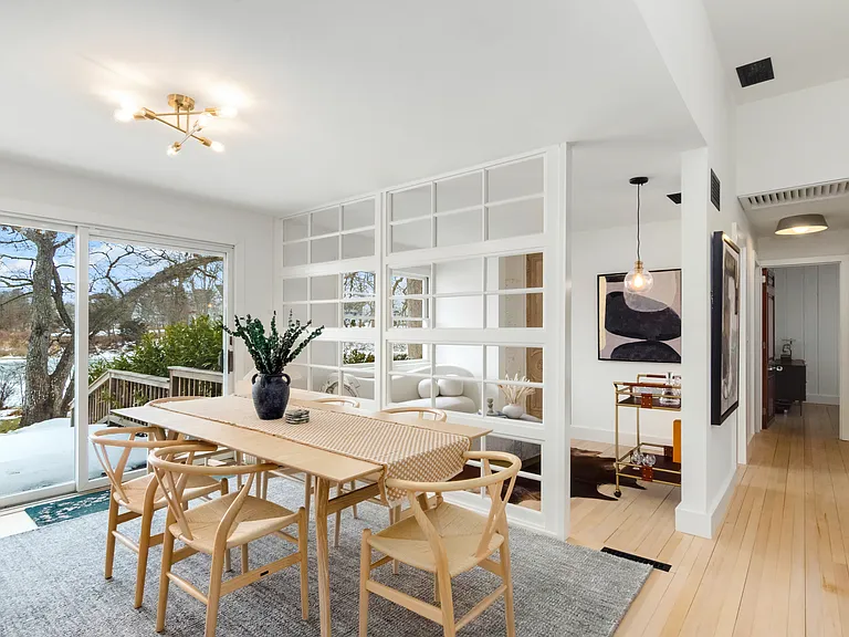 10 Helens Ln — Photo 14