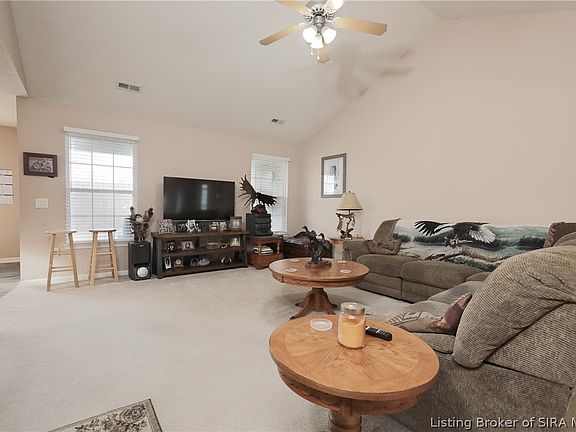 4th image of 11919 Lewis Drive