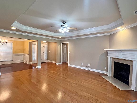 4th image of 105 Burwell Hills Dr