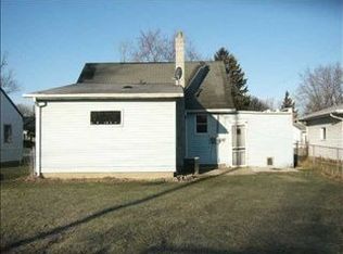 806 S 14th St, Goshen, IN 46526