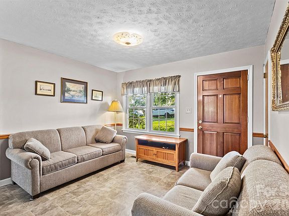 5th image of 7804 Matthew Miller Rd