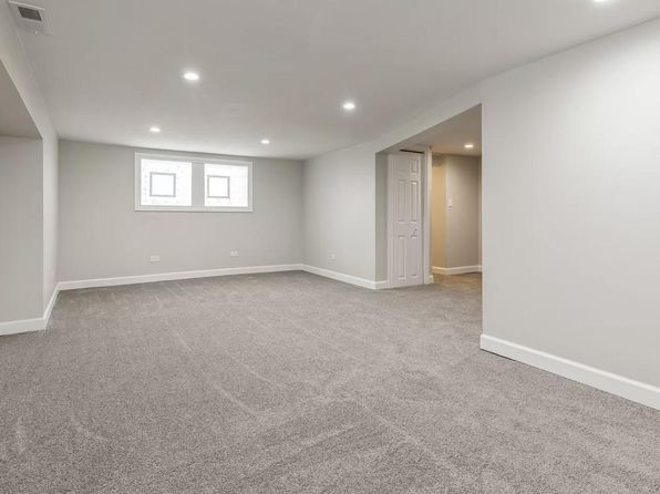 4342 W Augusta Blvd #G