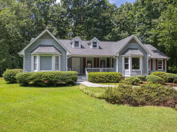 282 Deerfield Ln, Royston, GA 30662