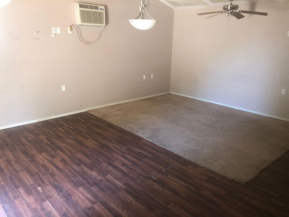 2nd image of 2634 E 1st St
