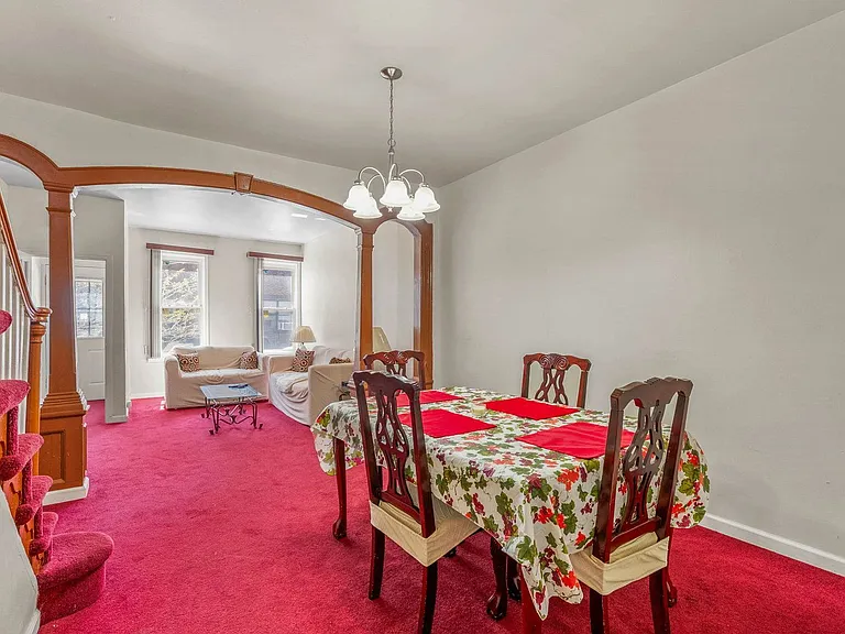 513 Morris St — Photo 6