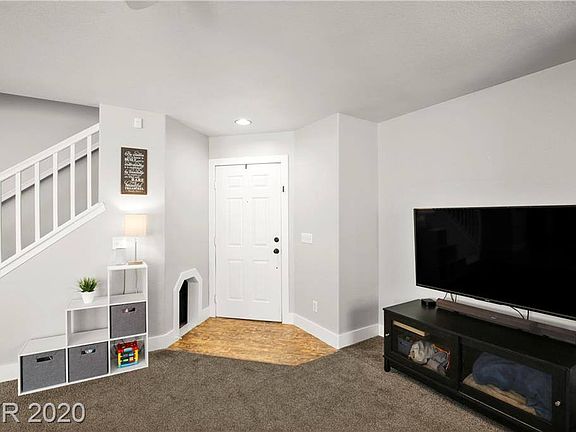 4th image of 10531 Pueblo Springs St