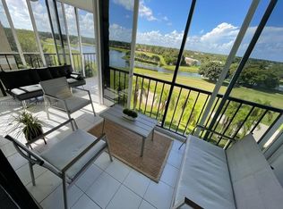 16300 Golf Club Rd APT 711, Weston, FL 33326