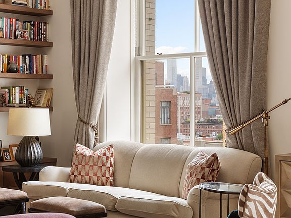 4th image of 225 W 86th St APT 1005