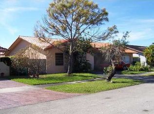 9720 SW 5th St, Miami, FL 33174