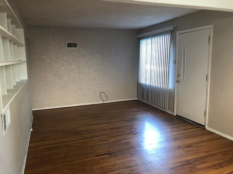 9540 Miriam Ave — Photo 12