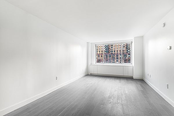 1st image of 101 W End Ave APT 14H