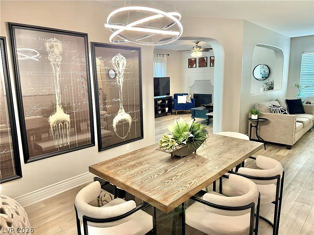 4 bed, 2.5 bath, 2119 sqft, $3,495 — Photo 2