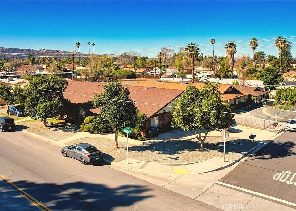 1st image of 41749 Marine Dr