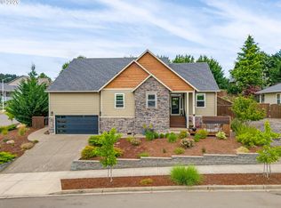 2695 NW Mount Ashland Dr, McMinnville, OR