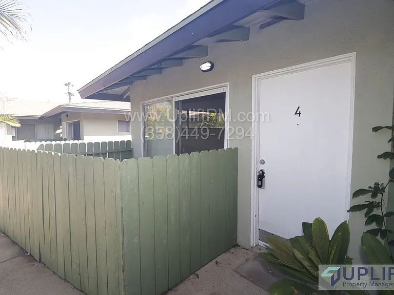 3434 Monroe St #4 — Photo 15