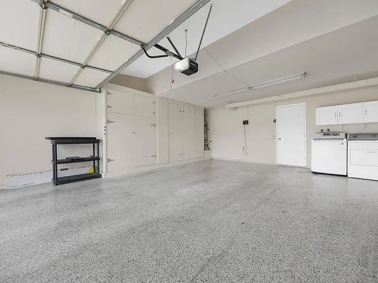 74237 Catalina Way — Photo 31