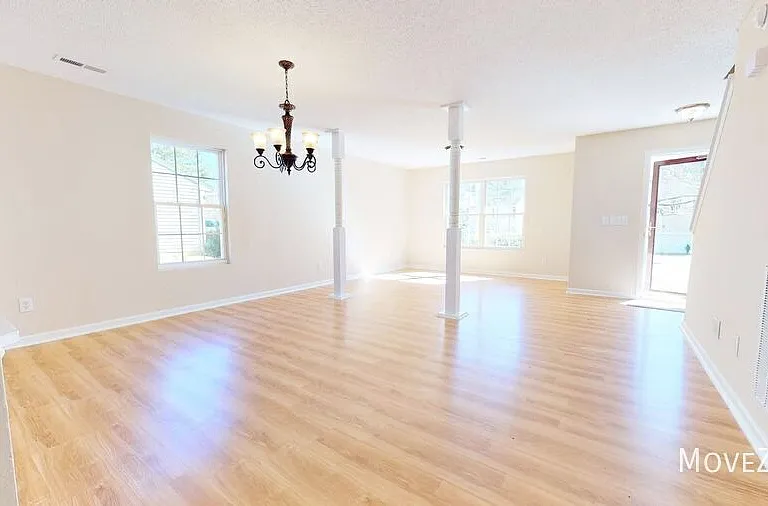 312 Arbor Greene Dr — Photo 8