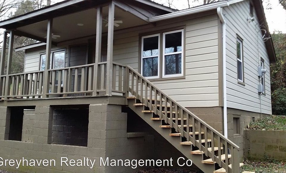 1st image of 208 Hedgewood Dr