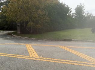 1914 Dean Rd, Jacksonville, FL 32216