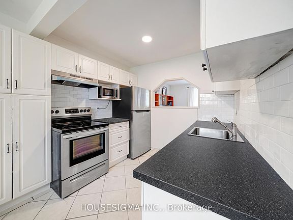 3rd image of 40 East St #19