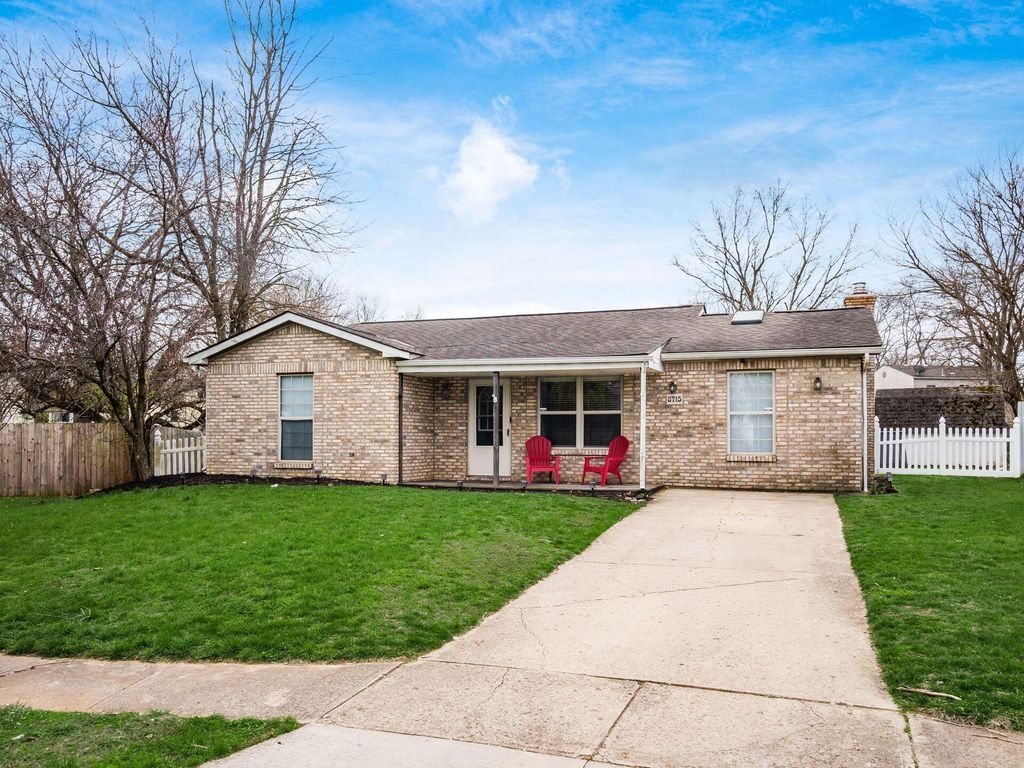 8715 Fairbrook Ave, Galloway, OH - View 2