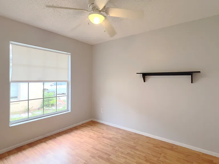 1352 Sophie Blvd — Photo 8