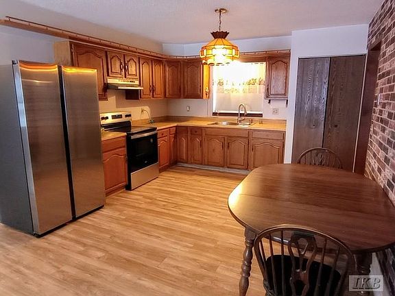 5th image of 2450 School Rd