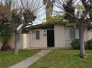 1968 Rosemary Pl, Costa Mesa, CA 92627