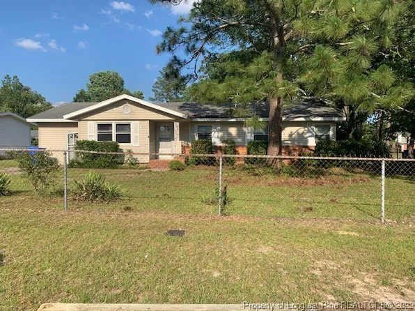 1903 Wendover Dr, Fayetteville, NC 28304