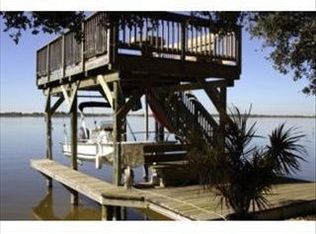 1085 Newfound Harbor Dr, Merritt Island, FL 32952