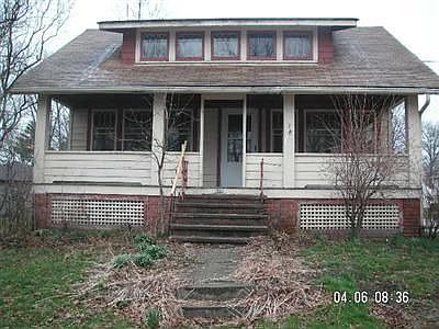 1st image of 333 E 241st St