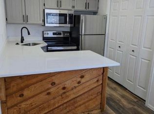 1011 Hover St APT B, Longmont, CO 80501