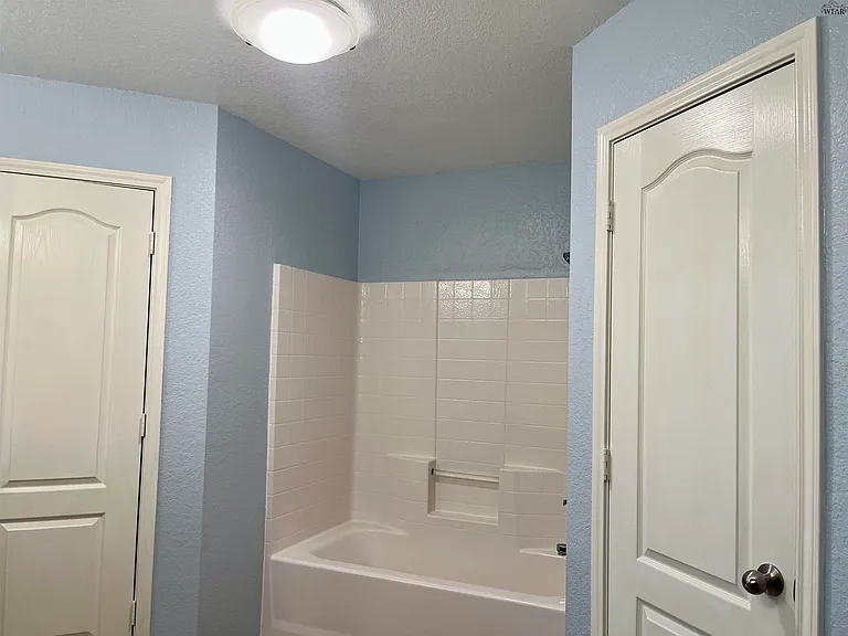 5440 Carlson St — Photo 13